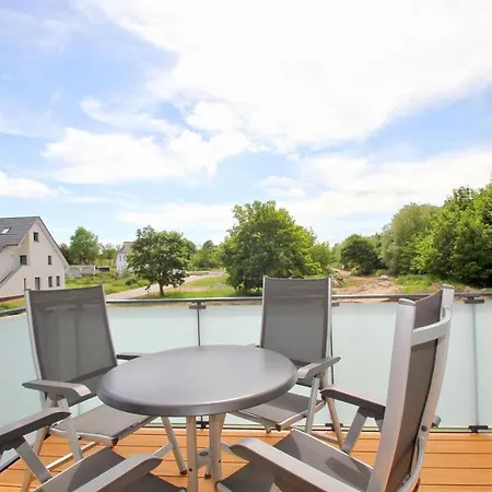 Strandnahe Rex Rugia: Balkon & Wellness-zugang Apartment *