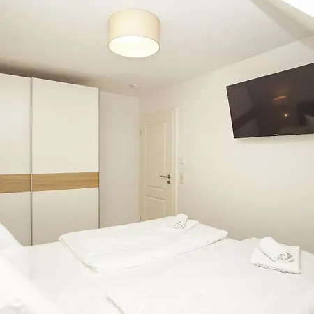 Rex Rugia 11-7 Mit Sauna- Und Schwimmbadnutzung Im Ahoi Sellin Apartmán Lobbe